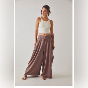 Free People Movement Sz xs Intimately Summer Slumber Wide Leg Deep  Pants